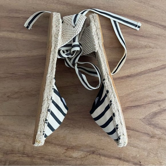 ❌SOLD❌SOLUDOS Lace-up flat espadrille shoes black cream stripe nautical size 7.5 - Picture 5 of 12